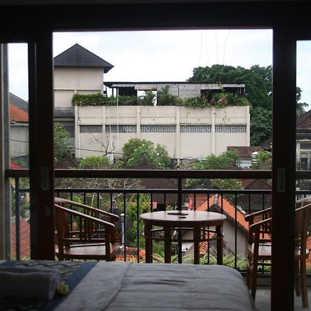 Run House B&B Ubud Buitenkant foto